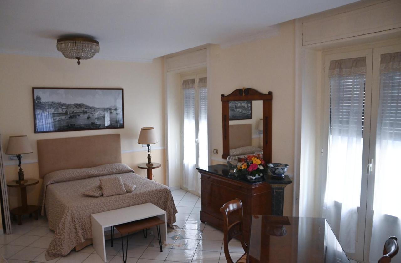 Pagina Storica Di Napoli Apartamento Exterior foto