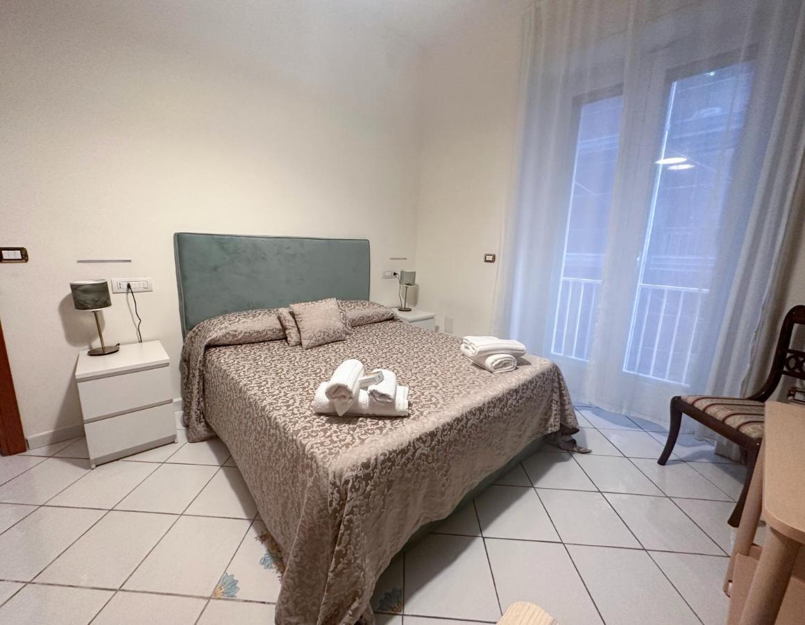 Pagina Storica Di Napoli Apartamento Exterior foto