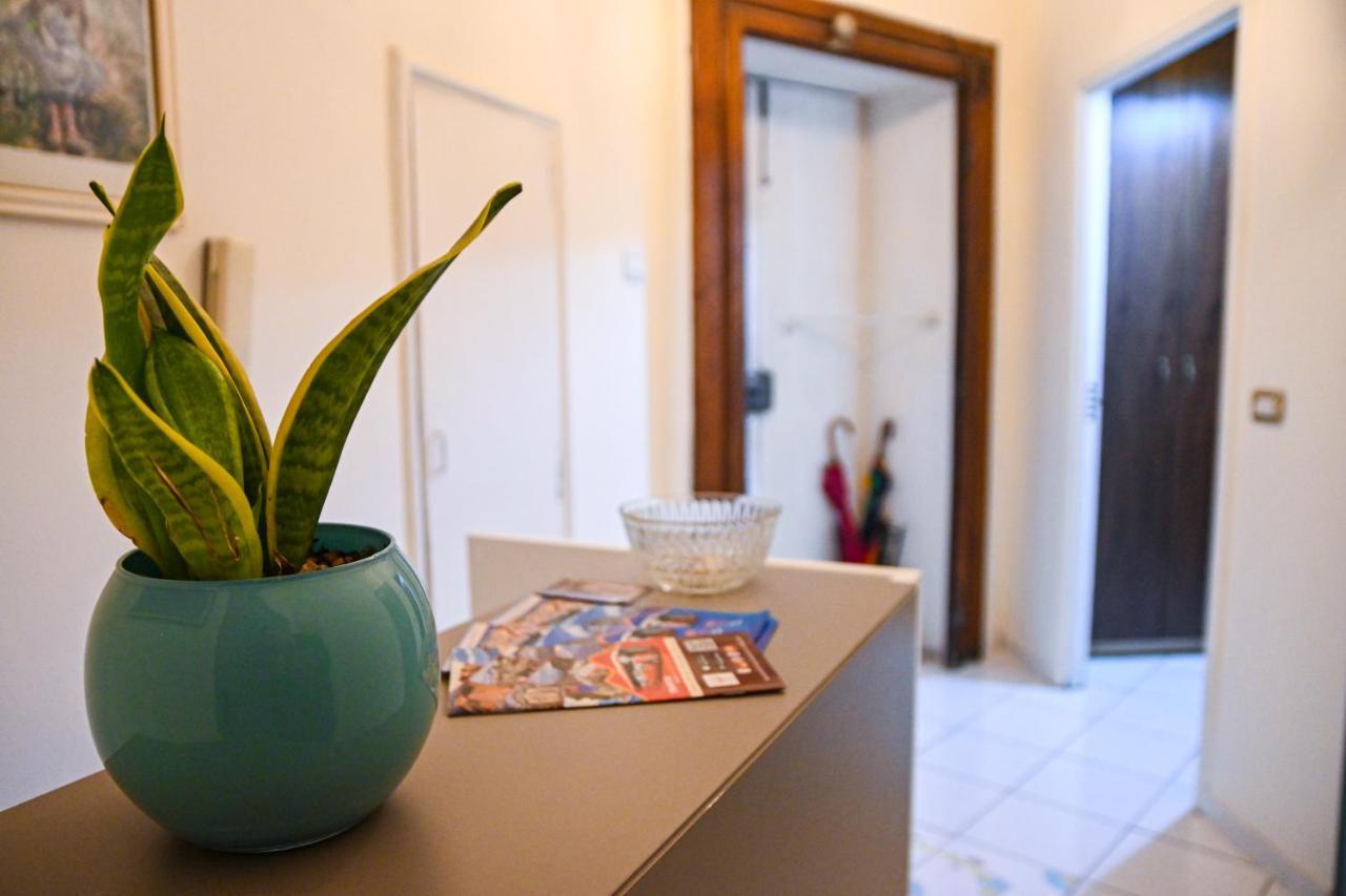 Pagina Storica Di Napoli Apartamento Exterior foto