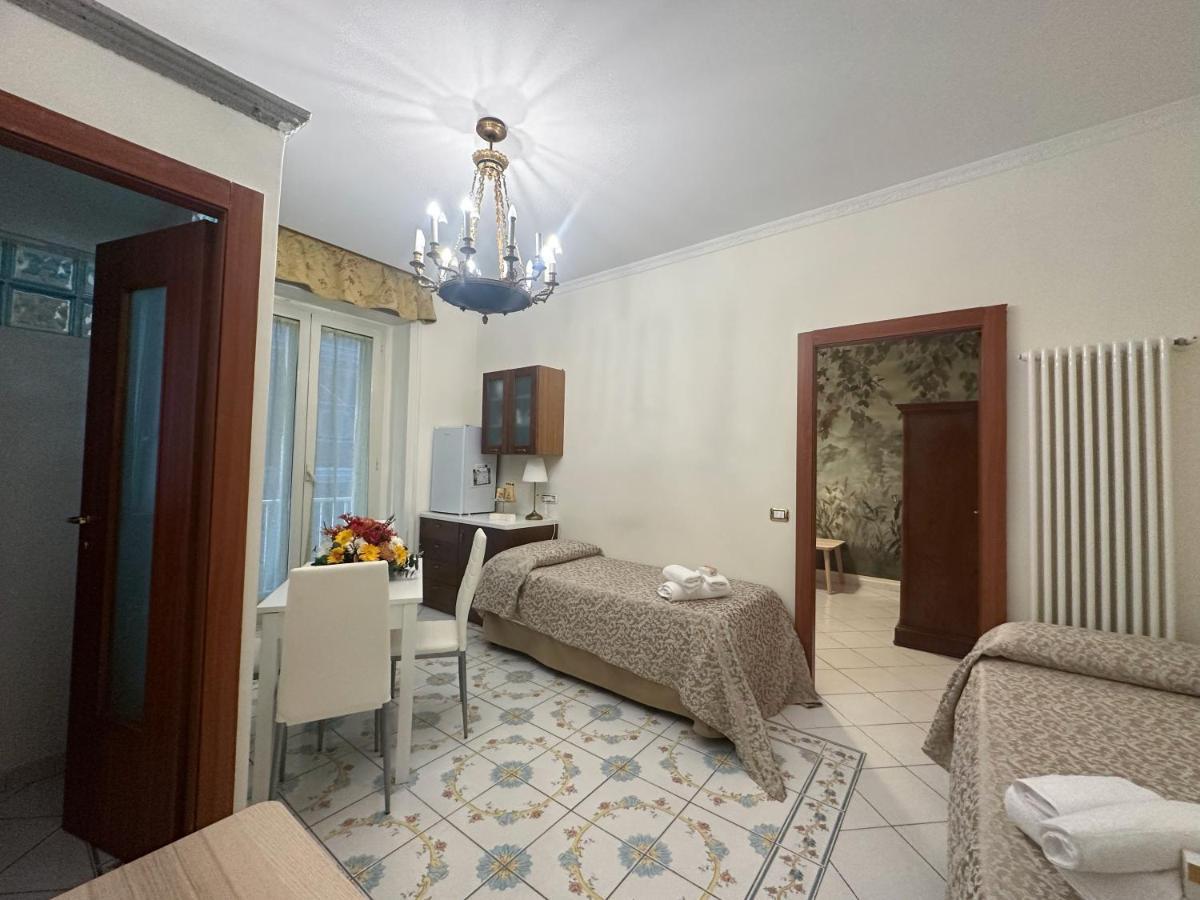 Pagina Storica Di Napoli Apartamento Exterior foto